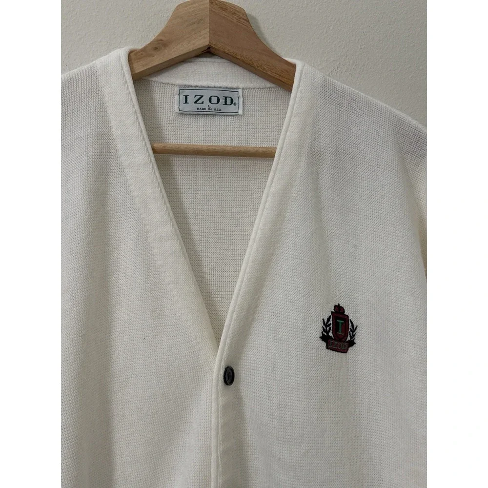 Vintage IZOD USA Cardigan Sweater Crest Logo‎ White Acrylic Knit Preppy 80s 90s